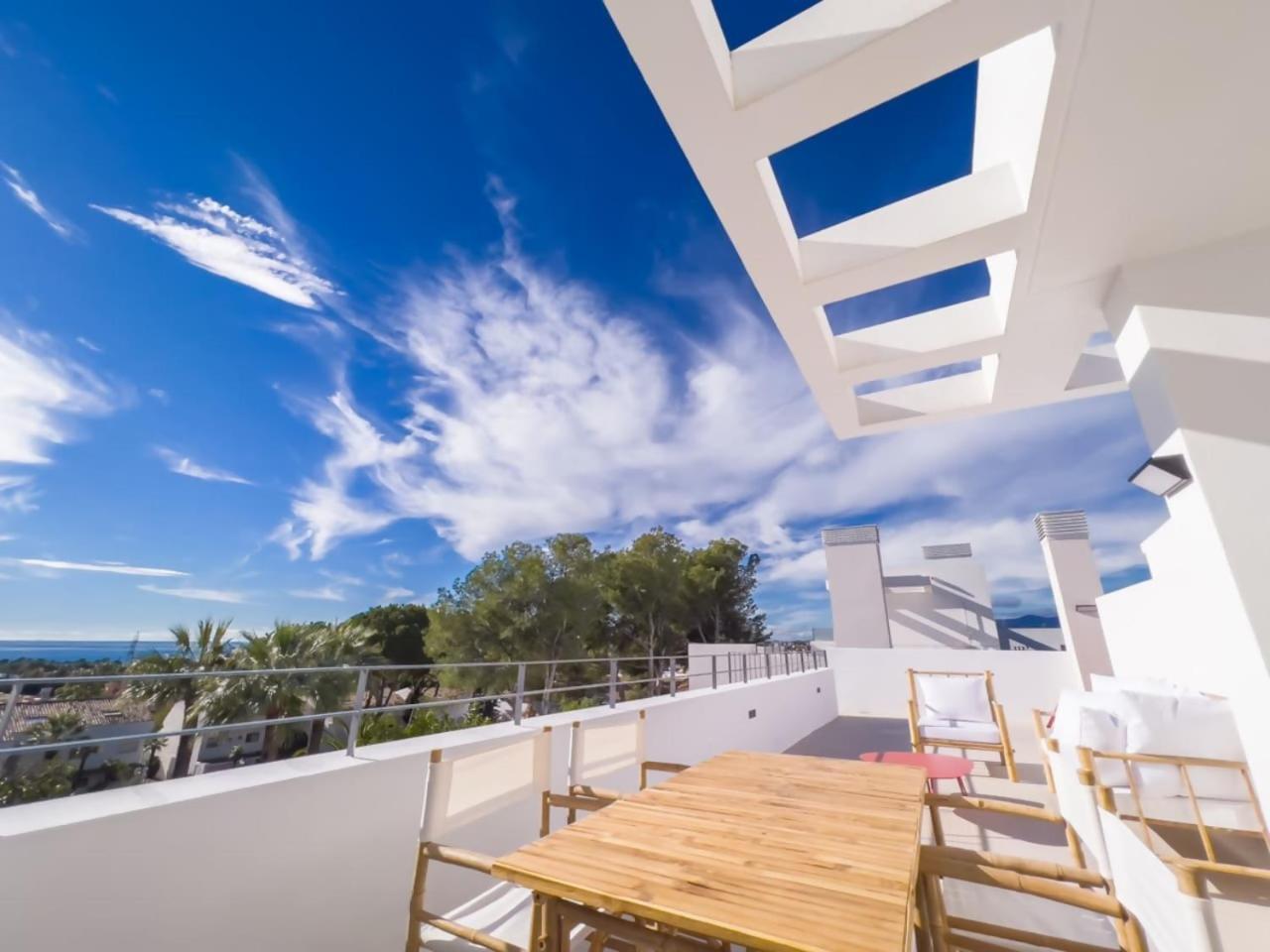 Penthouse On The Golden Mile Marbella Exterior foto